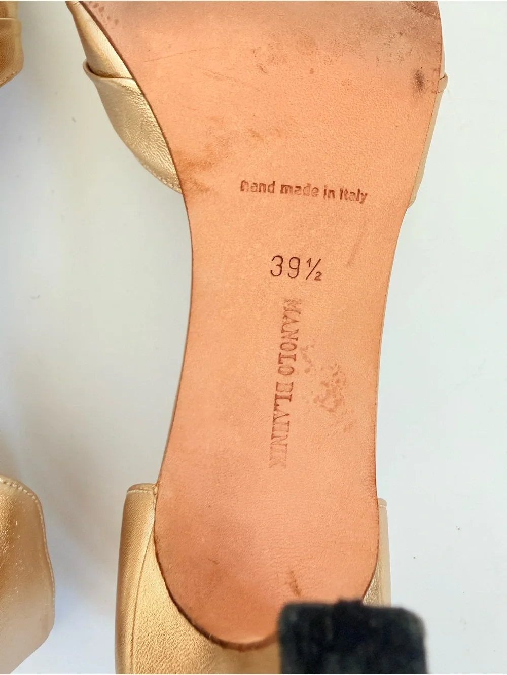 Manolo Blahnik Sedaraby Gold Crystal D’Orsay Heels 39.5 SATC Carrie Bradshaw